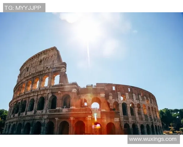 追忆绿茵传奇足球明星的辉煌岁月与不朽精神海报展览